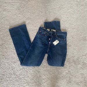 Levi’s wedgie bootcut jeans